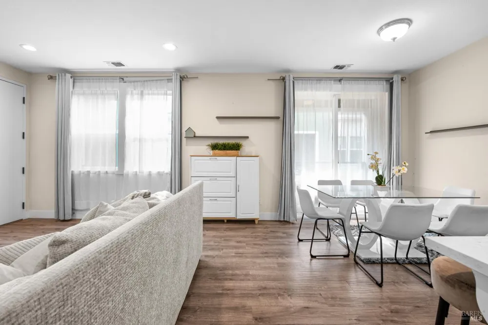 2666 Franz Kafka Avenue Santa Rosa, CA 95404