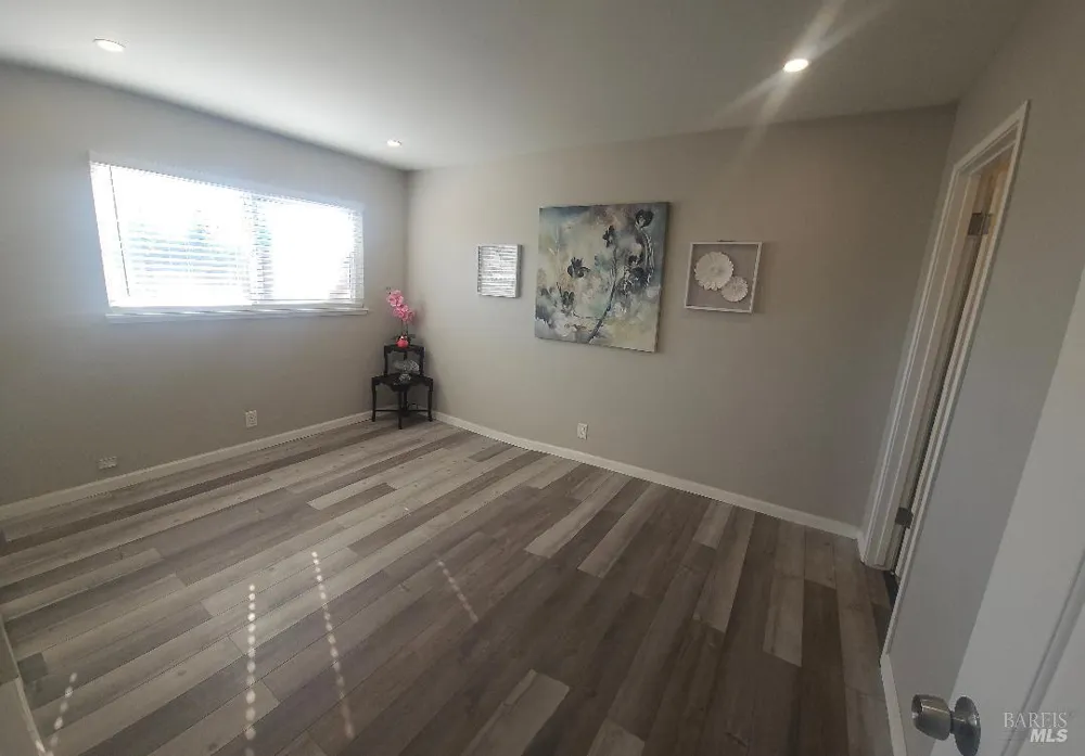 165 Maywood Drive Vallejo, CA 94591