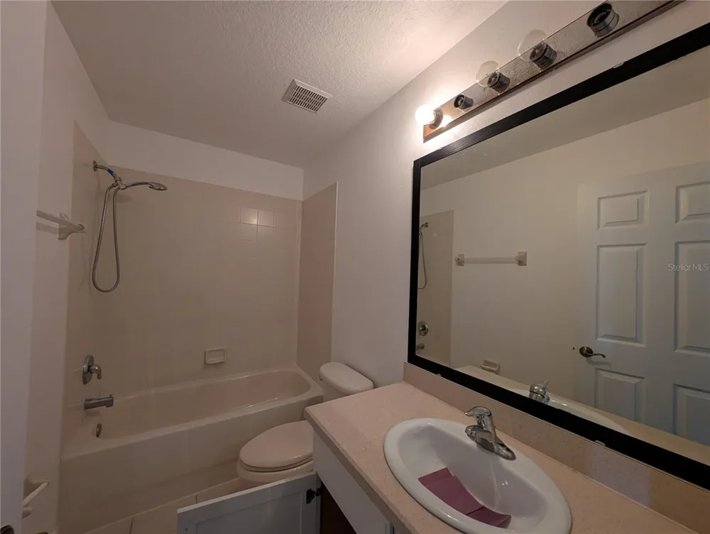 4012 VIOSCA PLACE Orlando, FL 32837