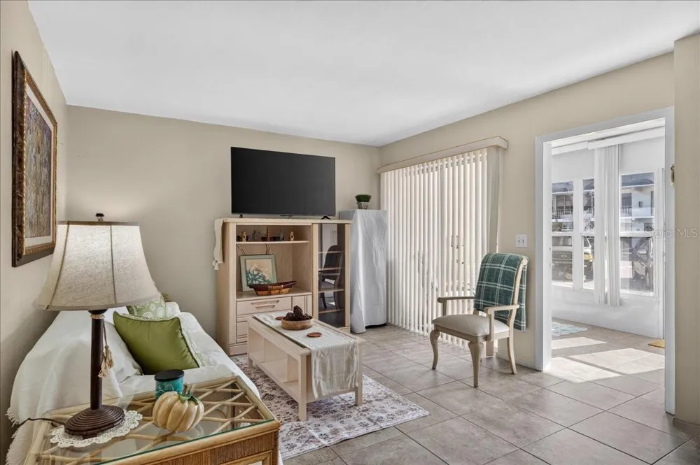 1221 DREW STREET #B7 Clearwater, FL 33755