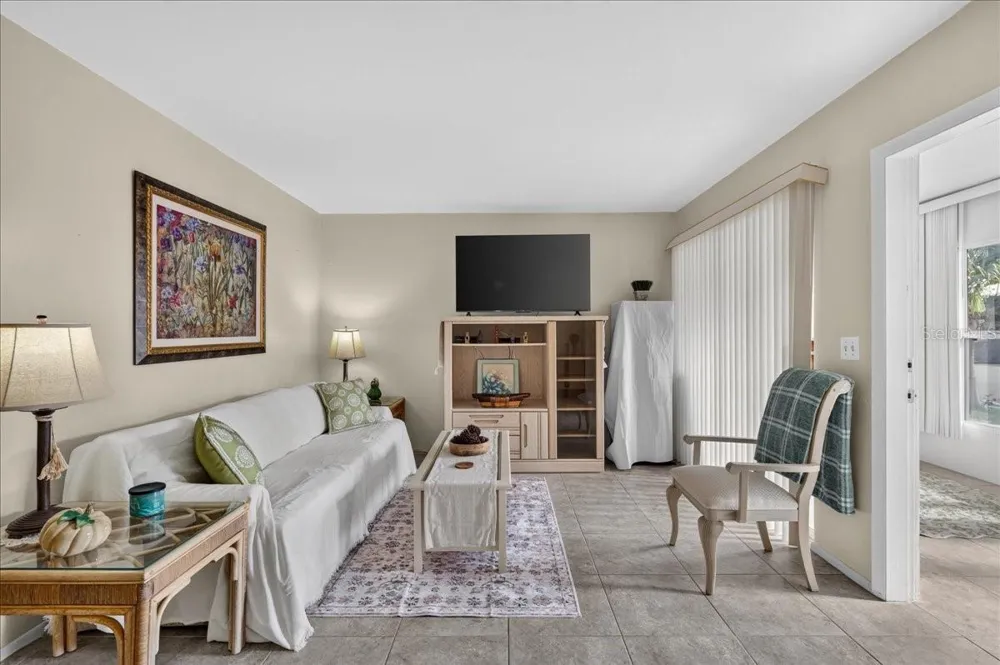1221 DREW STREET #B7 Clearwater, FL 33755