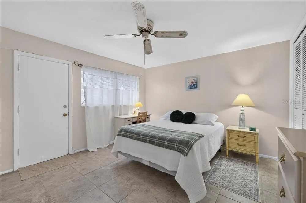 1221 DREW STREET #B7 Clearwater, FL 33755