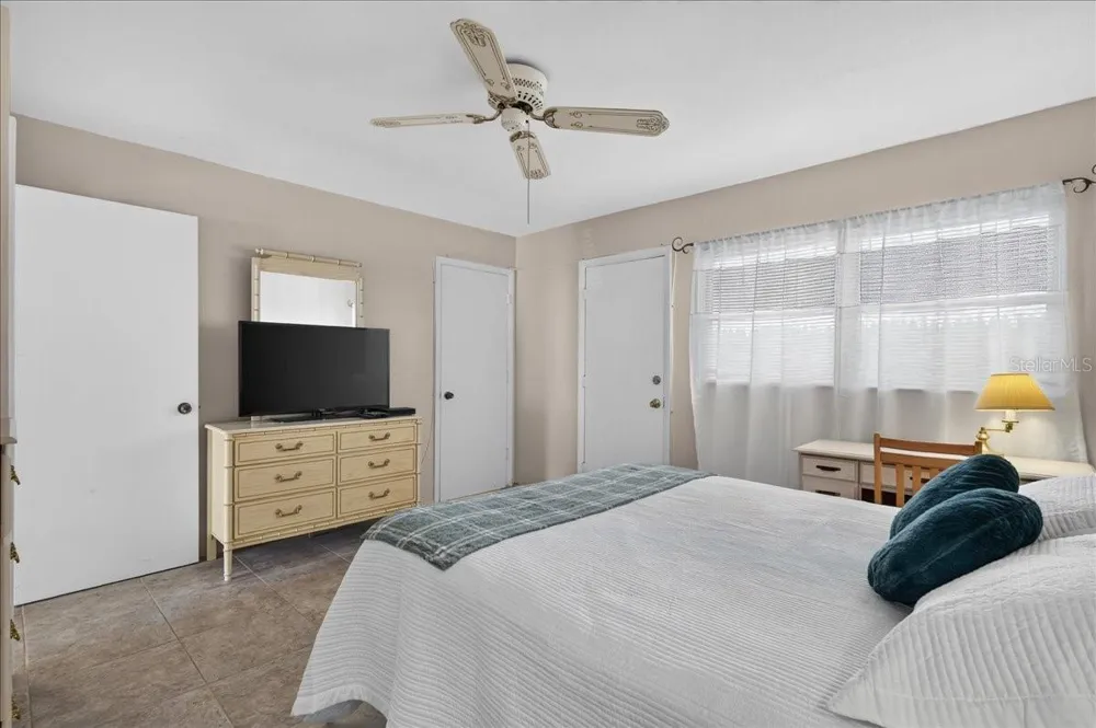 1221 DREW STREET #B7 Clearwater, FL 33755