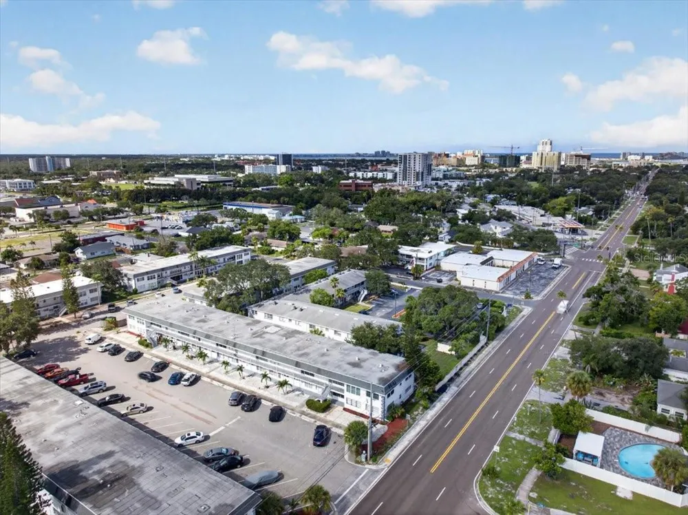 1221 DREW STREET #B7 Clearwater, FL 33755
