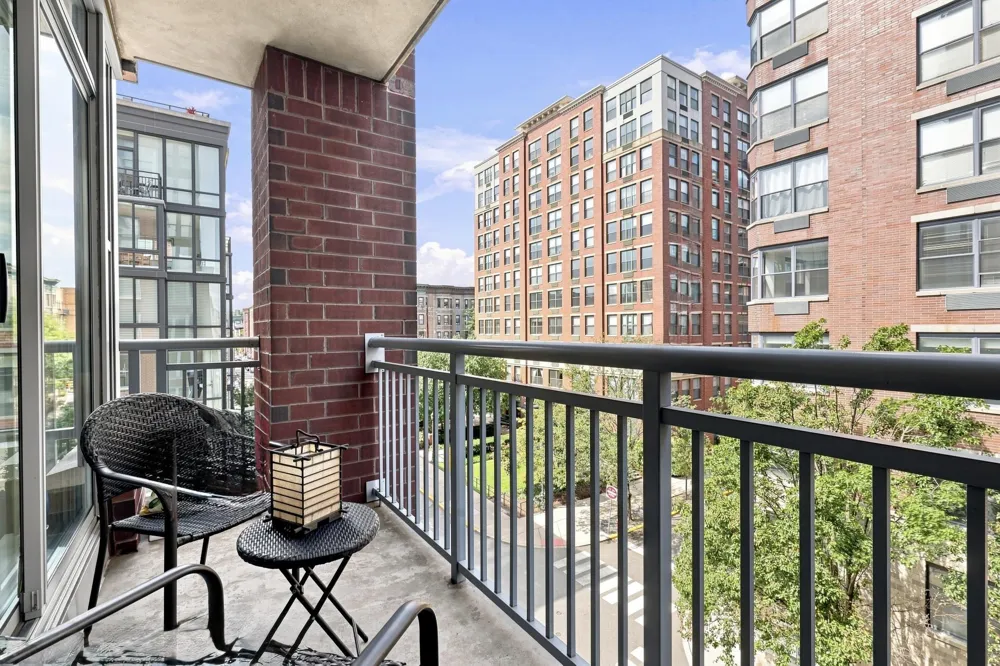 1125 MAXWELL LANE Hoboken, NJ 07030
