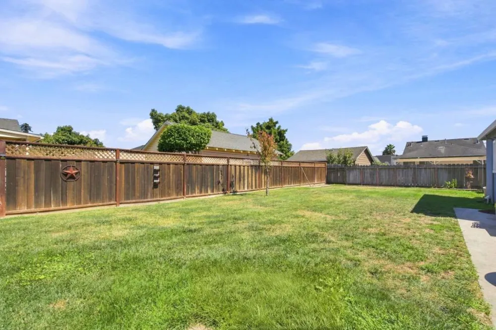 524 California Street Watsonville, CA 95076