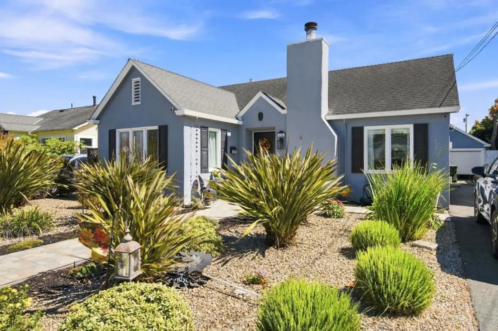 524 California Street Watsonville, CA 95076