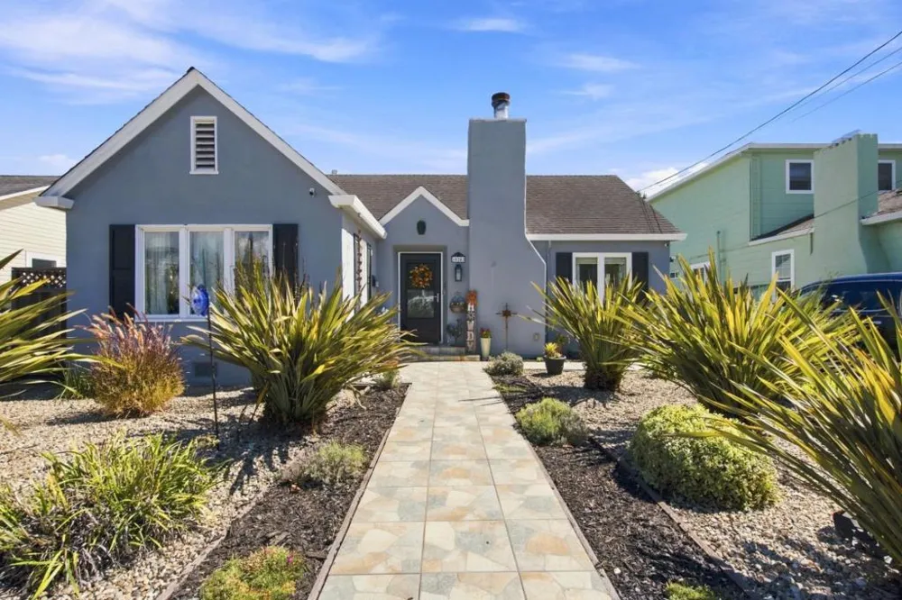 524 California Street Watsonville, CA 95076