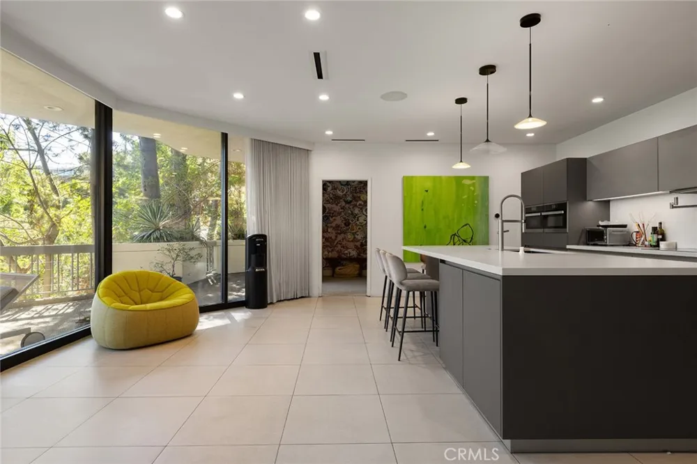 510 Leslie Beverly Hills, CA 90210