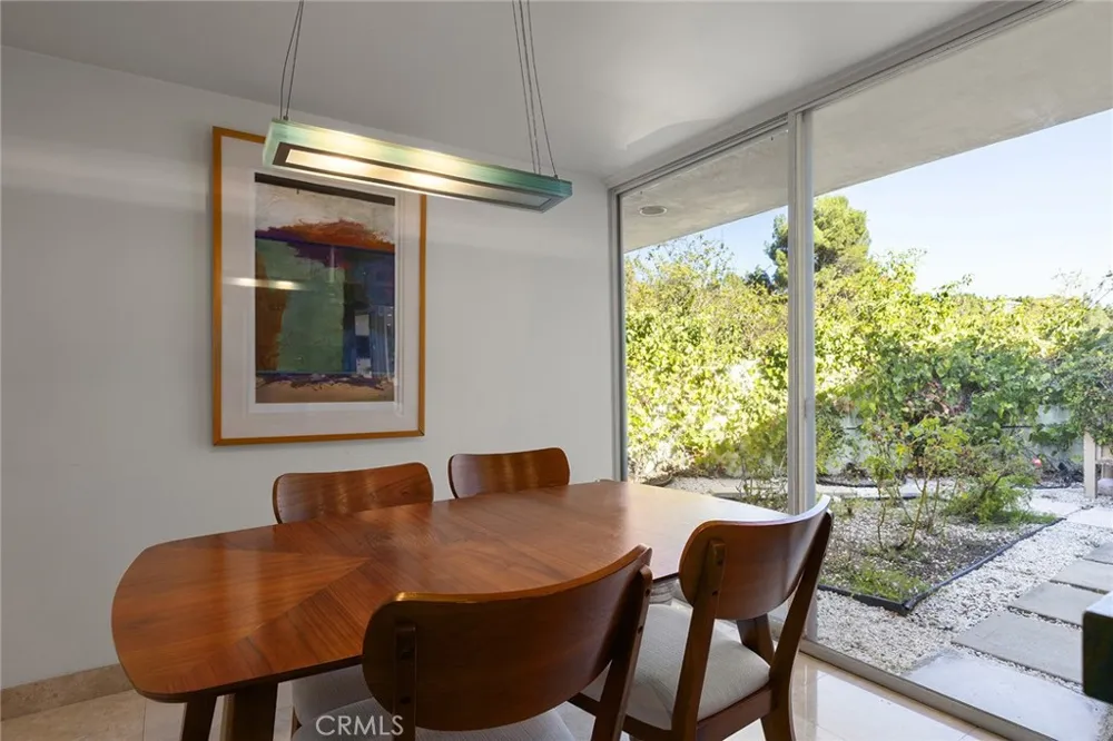 510 Leslie Beverly Hills, CA 90210