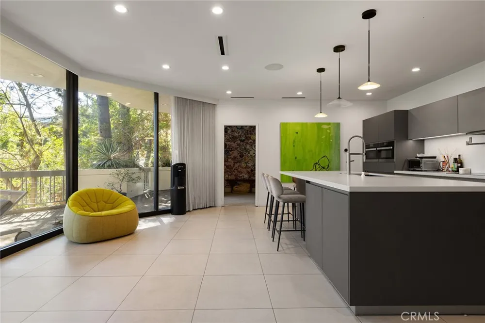 510 Leslie Beverly Hills, CA 90210