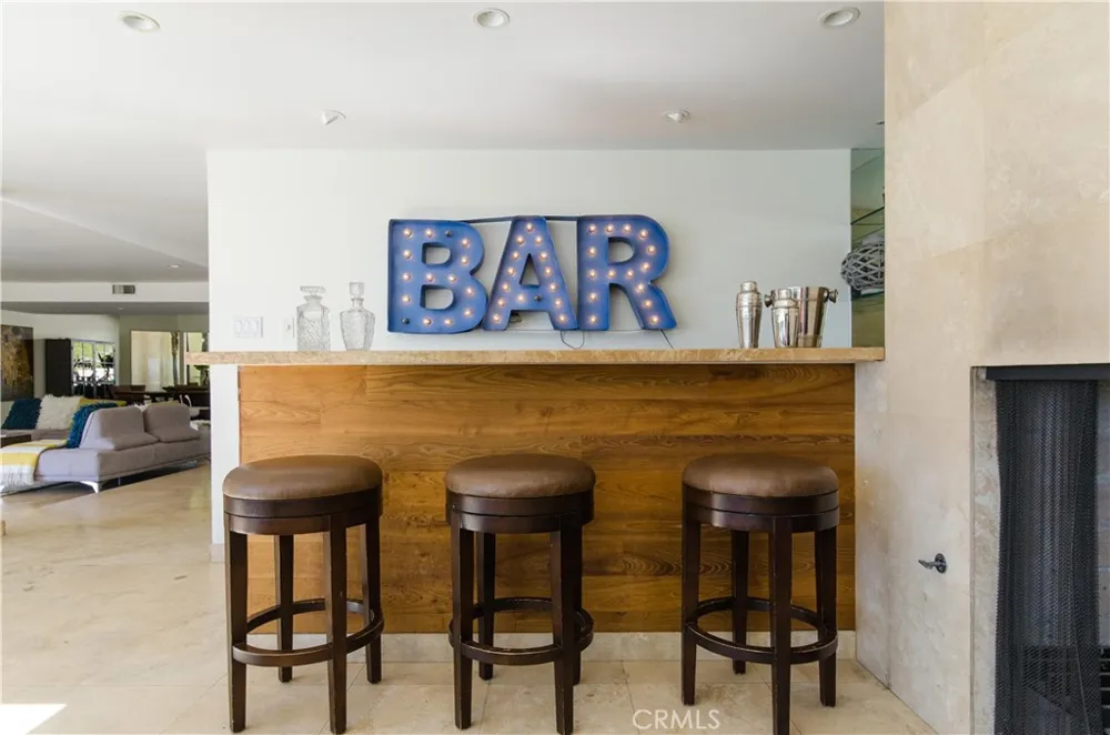 510 Leslie Beverly Hills, CA 90210