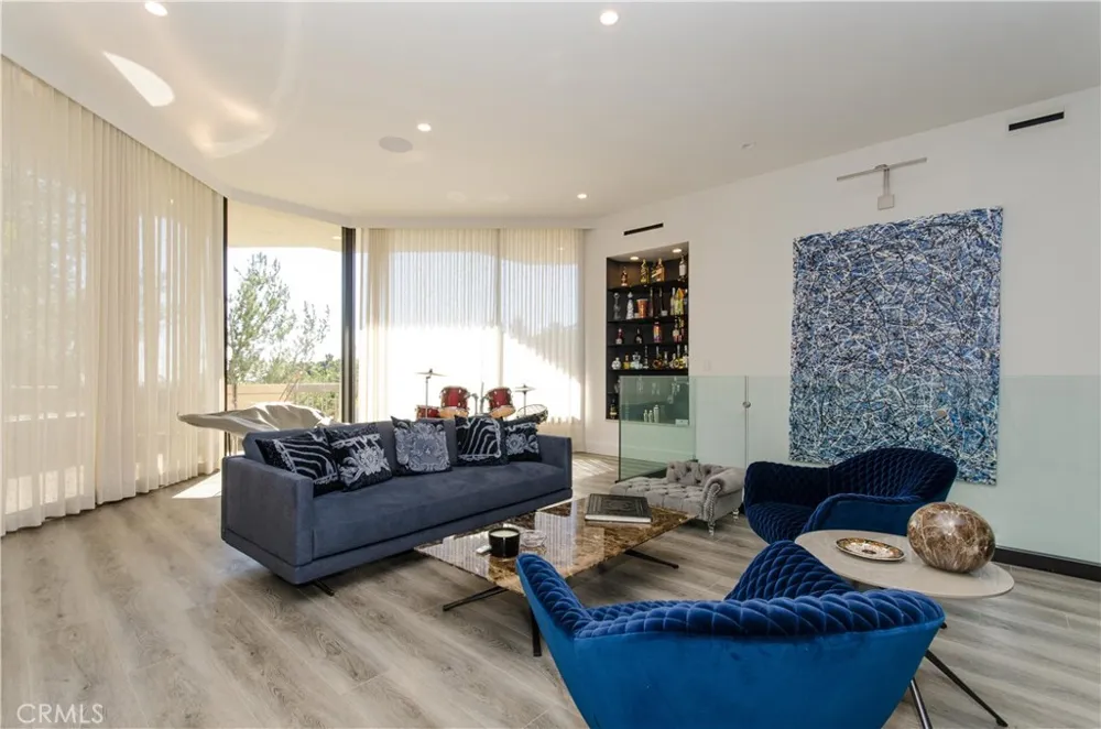 510 Leslie Beverly Hills, CA 90210