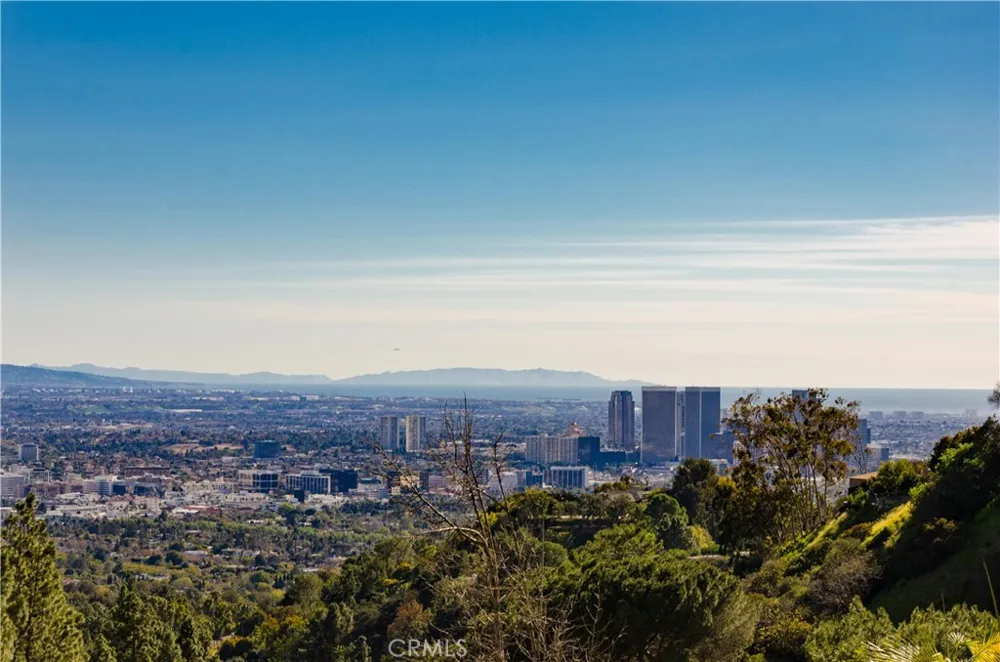 510 Leslie Beverly Hills, CA 90210