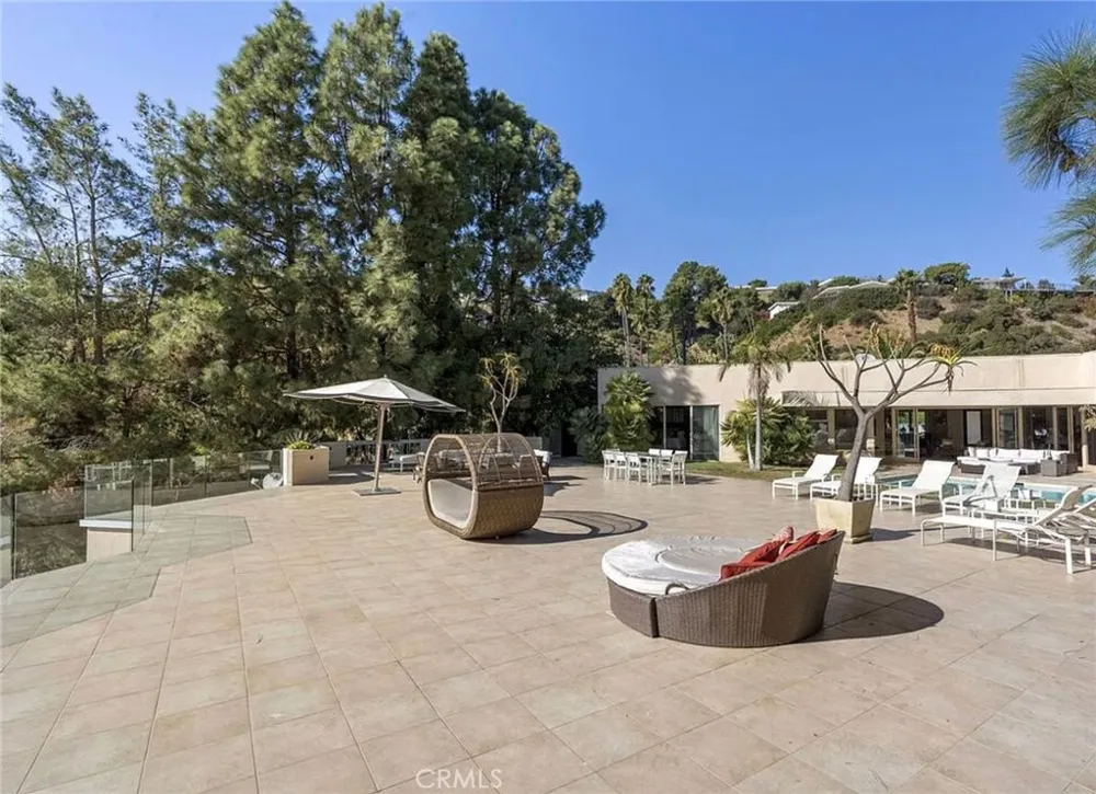 510 Leslie Beverly Hills, CA 90210