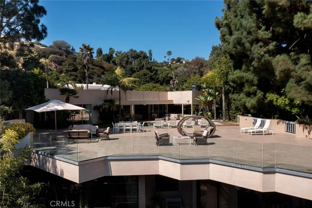 510 Leslie Beverly Hills, CA 90210
