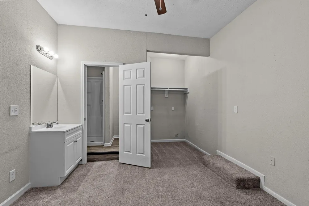 5103 New Orleans Street Houston, TX 77020