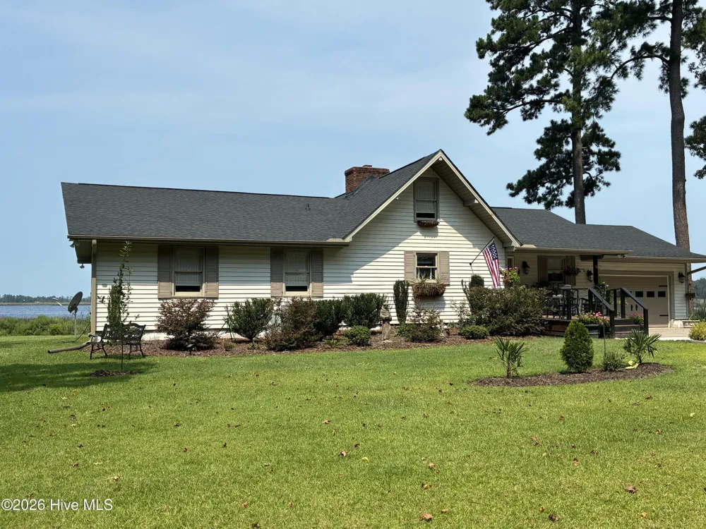 639 Crabtree Road Belhaven, NC 27810