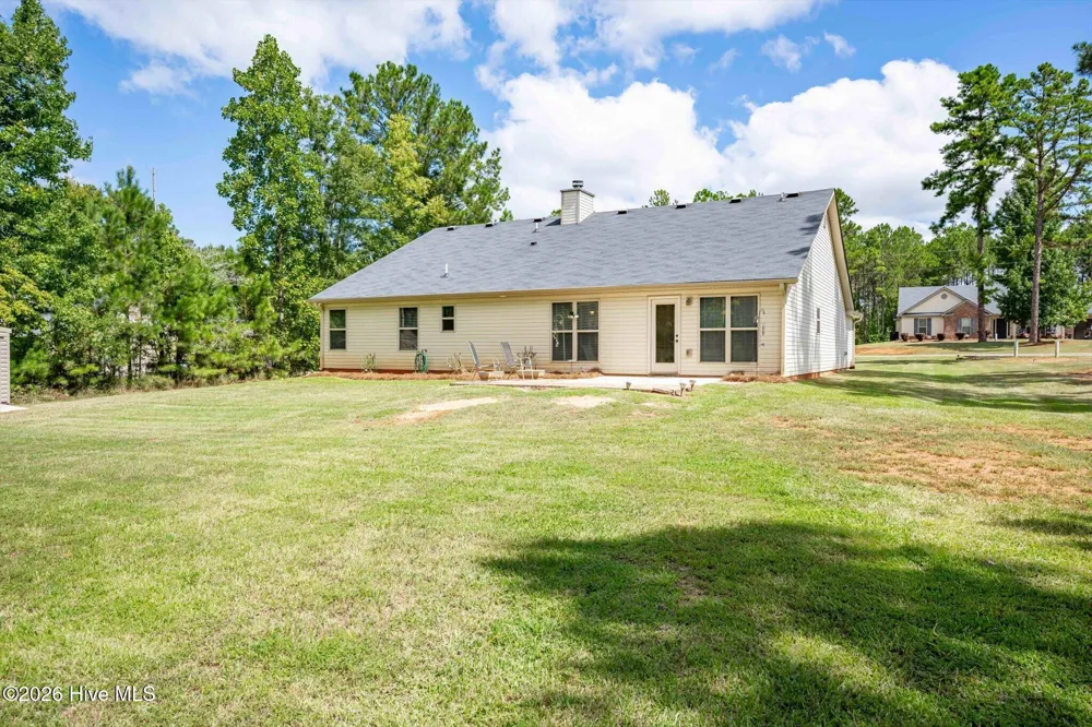 1746 Sara Hunter Lane NW Milledgeville, GA 31061