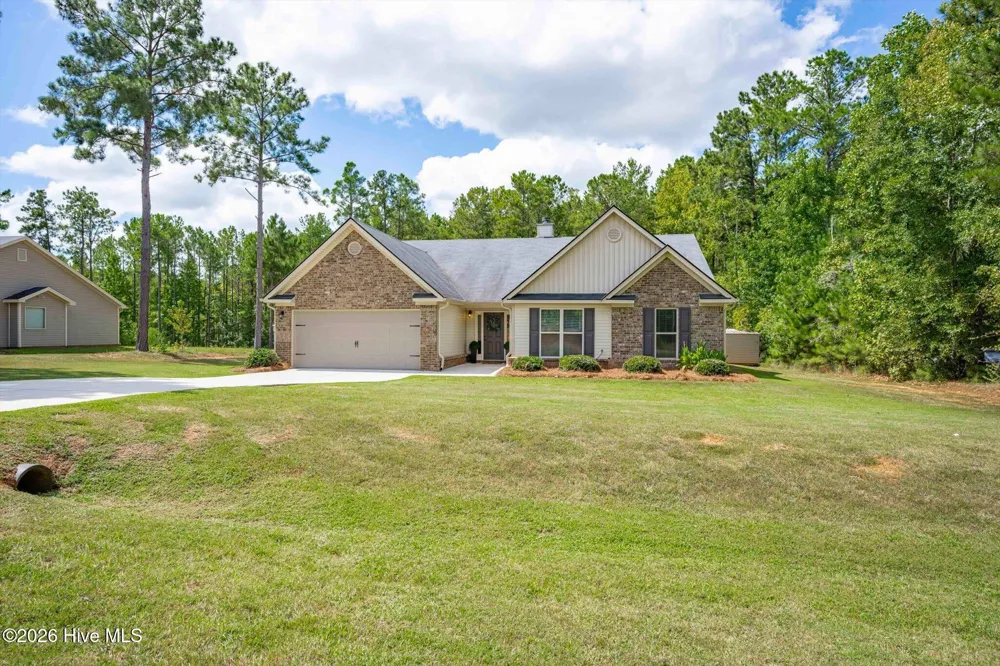1746 Sara Hunter Lane NW Milledgeville, GA 31061