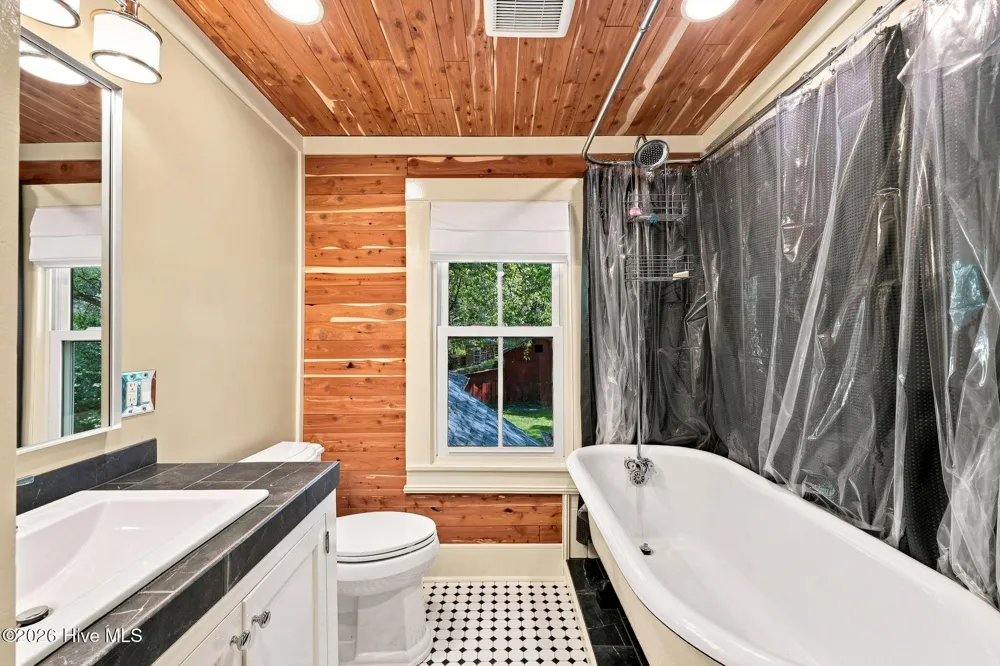 1208 National Avenue New Bern, NC 28560