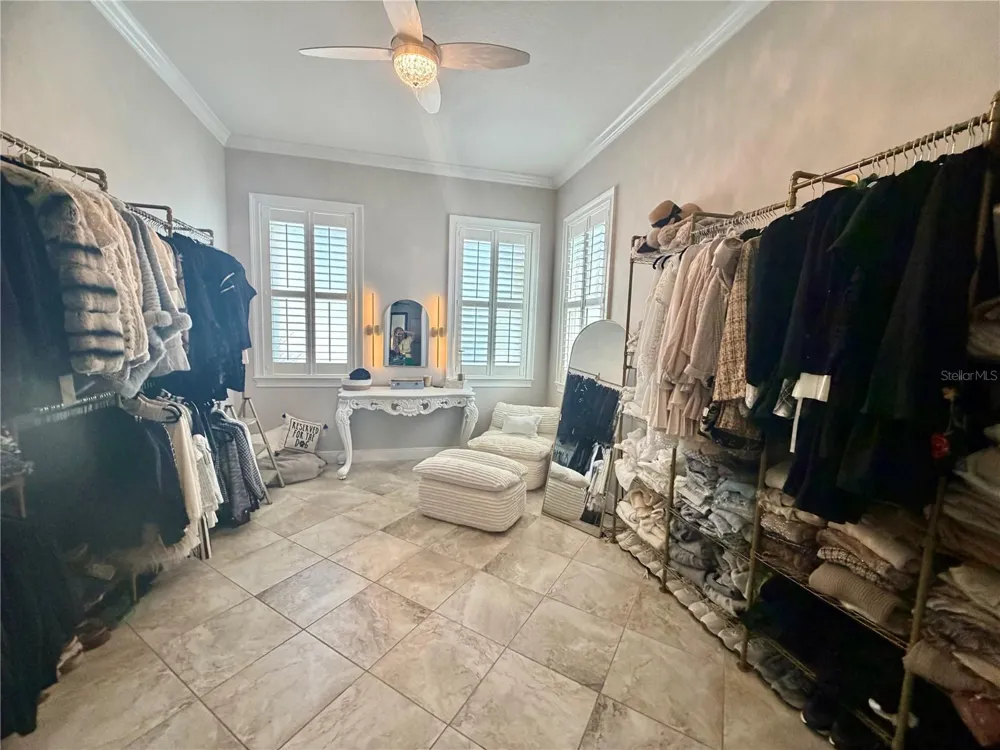13173 LOWER HARDEN AVENUE Orlando, FL 32827