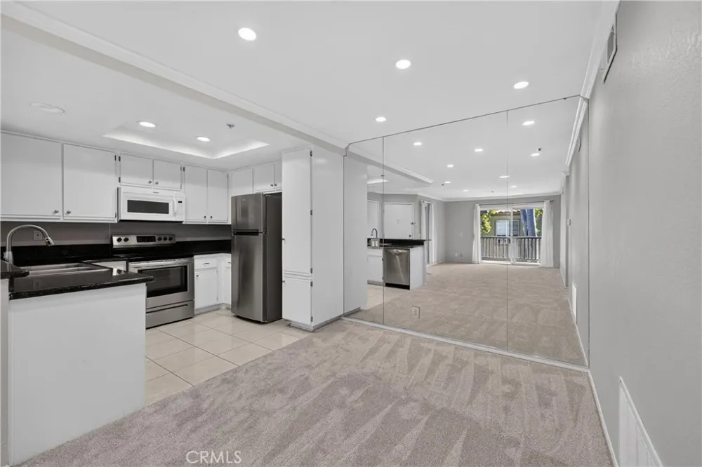 2800 Keller #70 Tustin, CA 92782