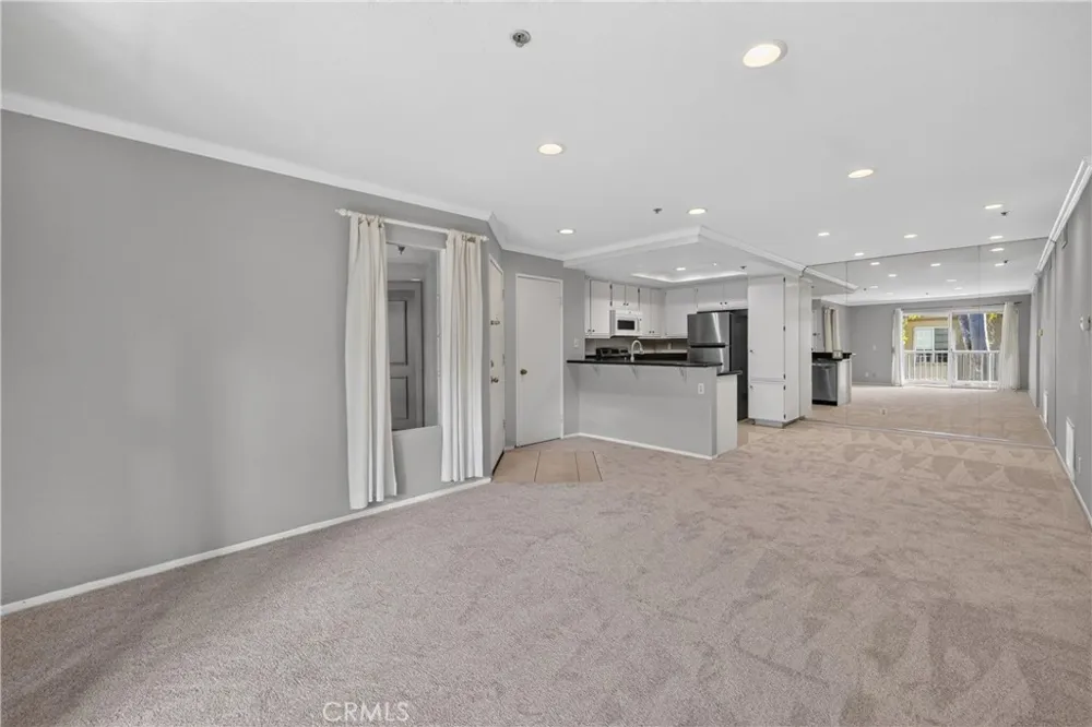 2800 Keller #70 Tustin, CA 92782