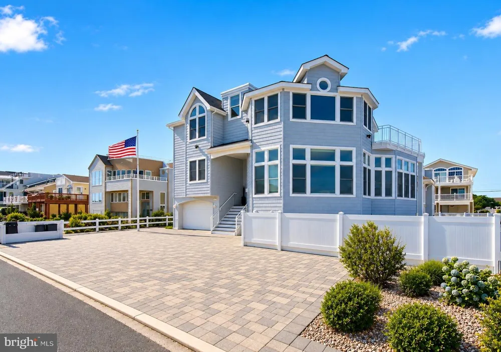 386 5TH Surf City, NJ 08008