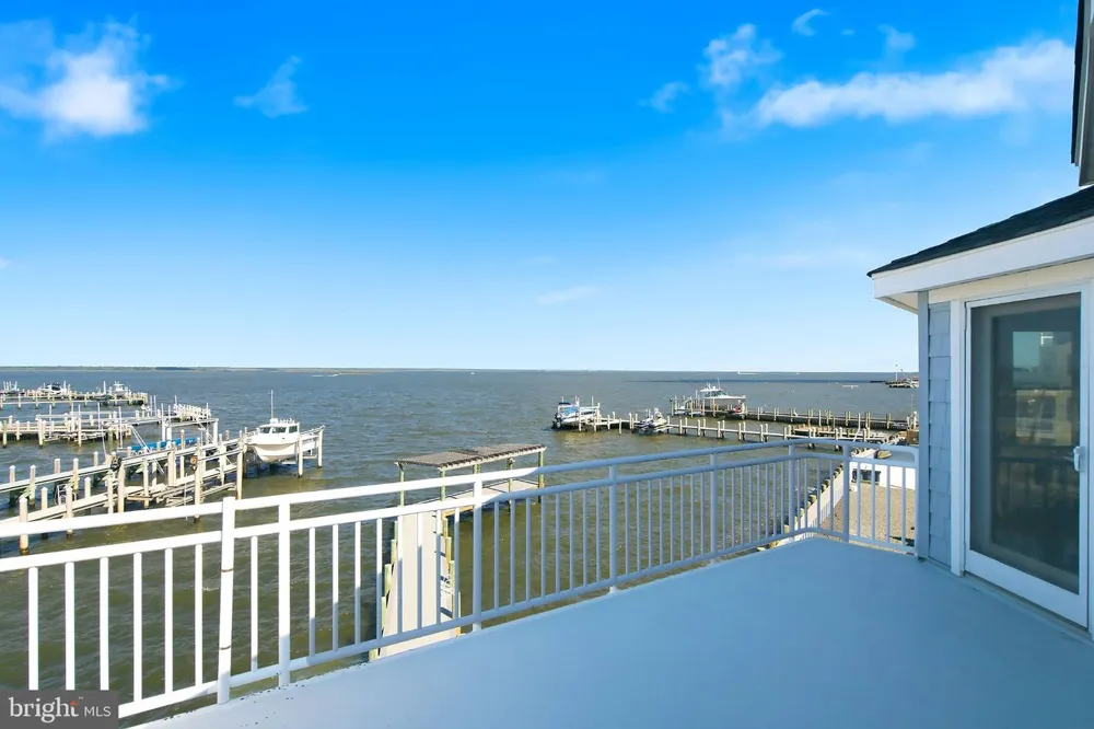 386 5TH Surf City, NJ 08008