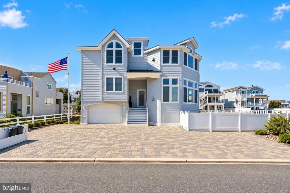 386 5TH Surf City, NJ 08008