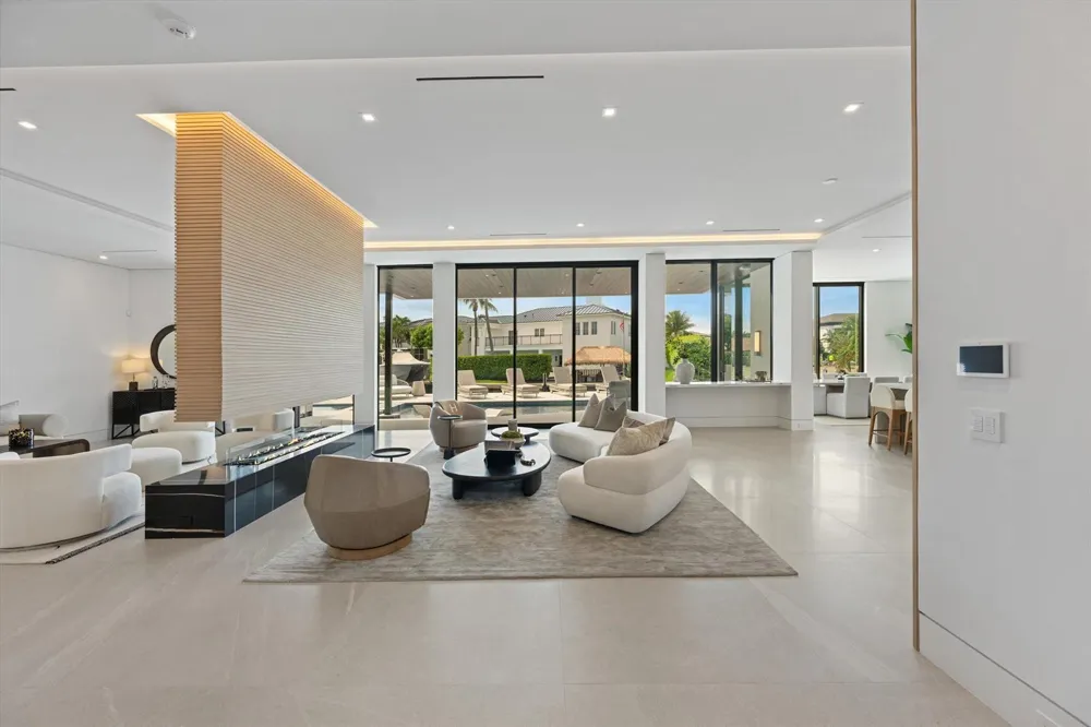 591 Golden Harbour Drive Boca Raton, FL 33432