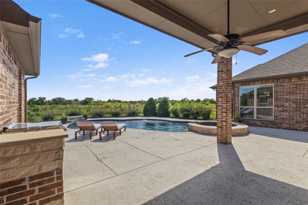 800 Yasmin Court Heath, TX 75126