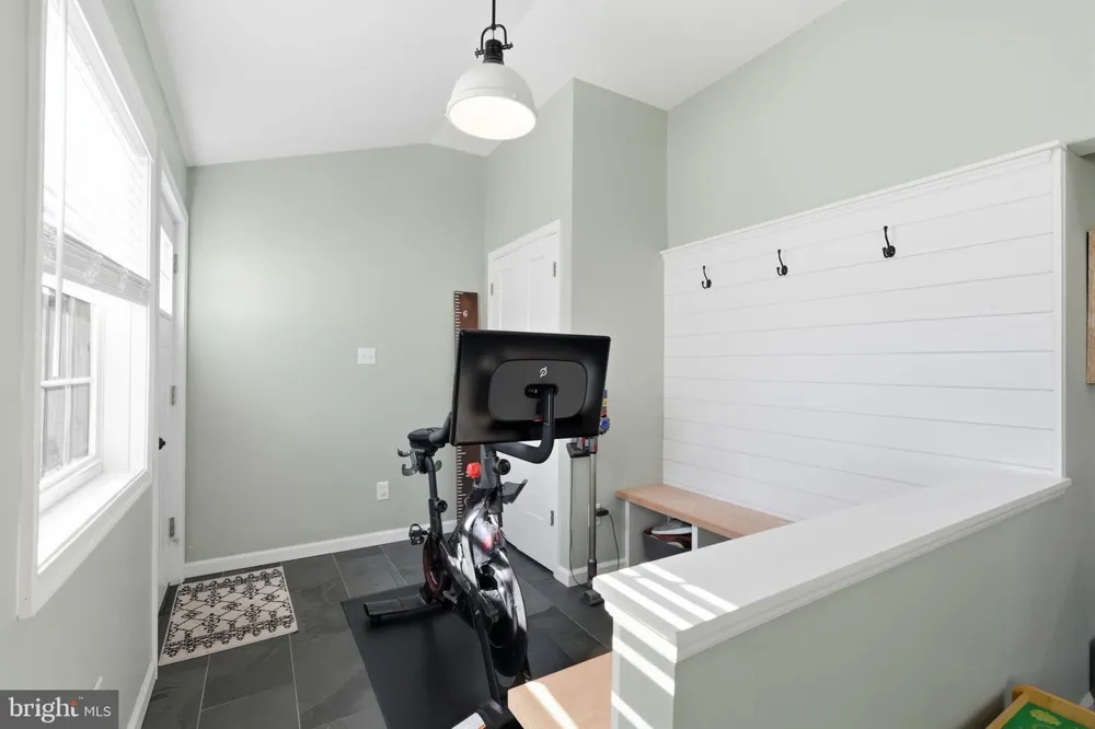 556 REVOLUTIONARY WAY Warminster, PA 18974