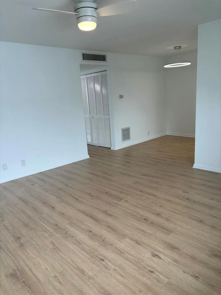 2860 NE 14TH ST STREET #404D Pompano Beach, FL 33062