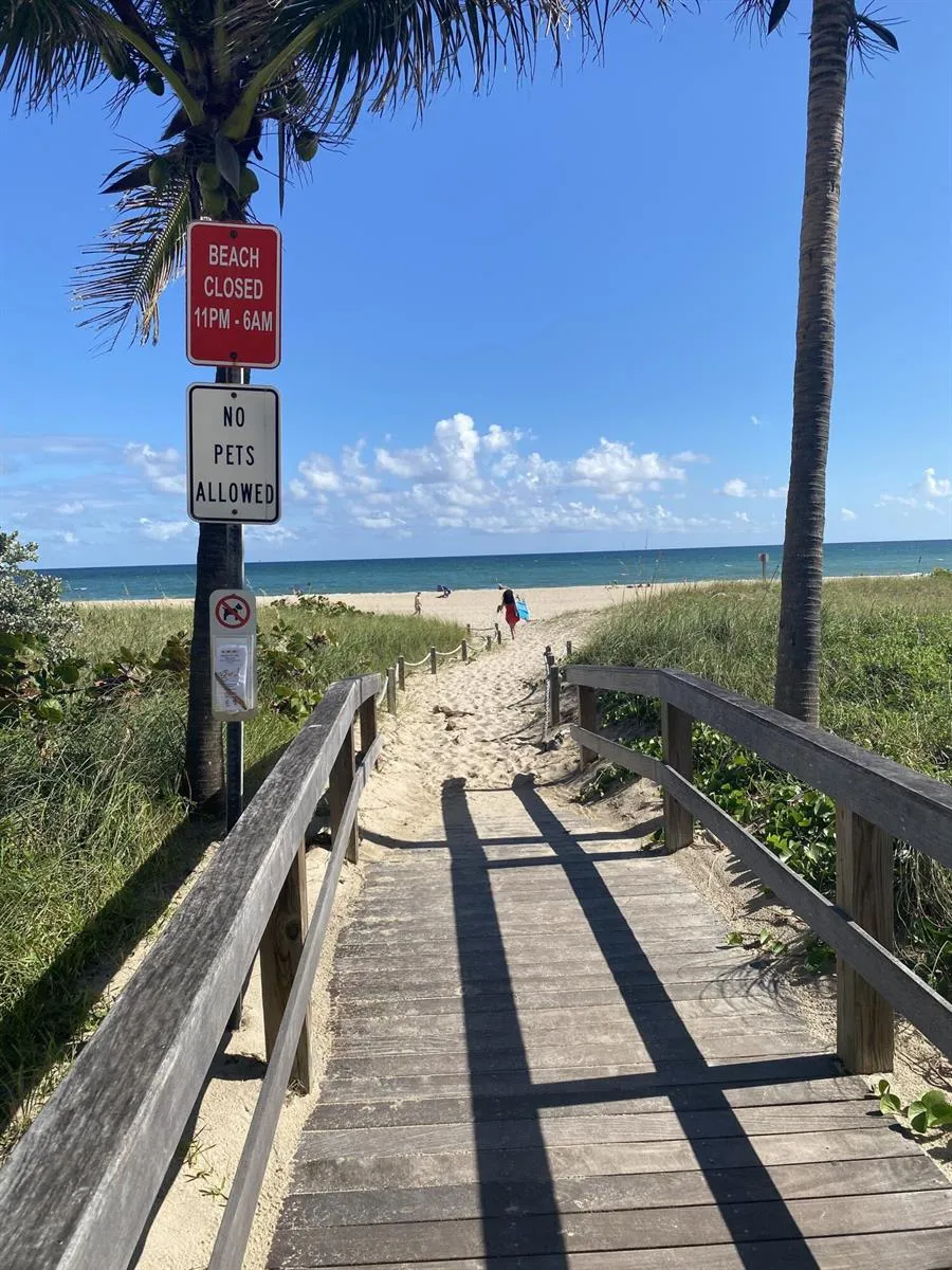 2860 NE 14TH ST STREET #404D Pompano Beach, FL 33062
