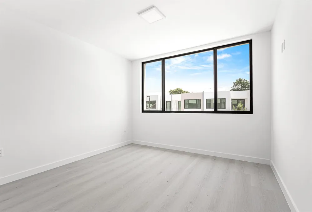 702 CYPRESS GROVE DRIVE #702 Pompano Beach, FL 33069