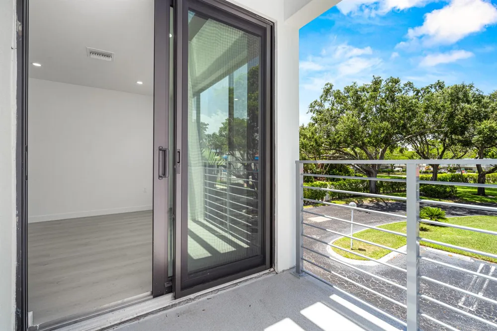 702 CYPRESS GROVE DRIVE #702 Pompano Beach, FL 33069