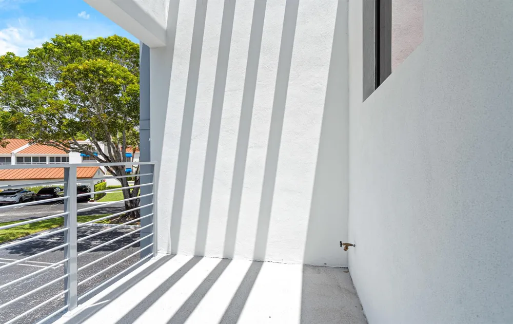702 CYPRESS GROVE DRIVE #702 Pompano Beach, FL 33069