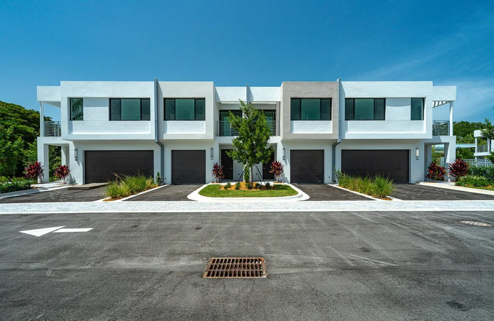 702 CYPRESS GROVE DRIVE #702 Pompano Beach, FL 33069