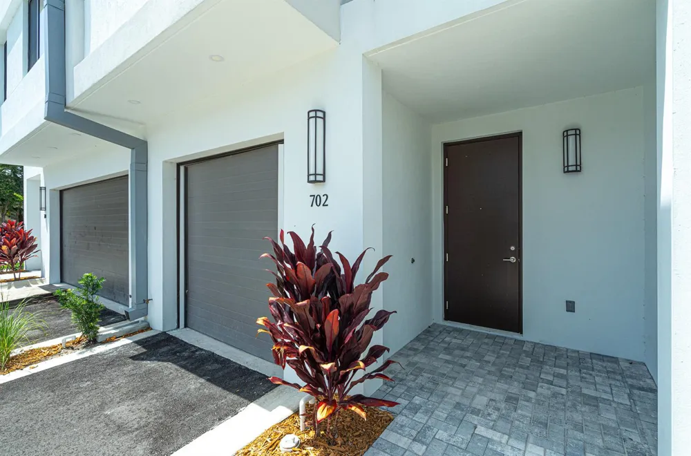 702 CYPRESS GROVE DRIVE #702 Pompano Beach, FL 33069
