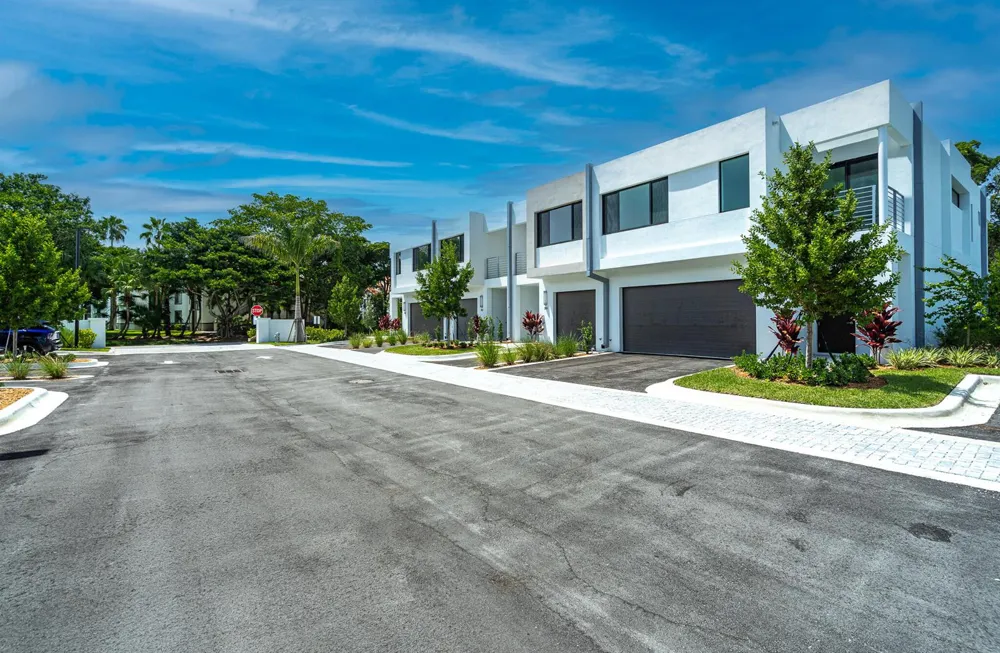 702 CYPRESS GROVE DRIVE #702 Pompano Beach, FL 33069