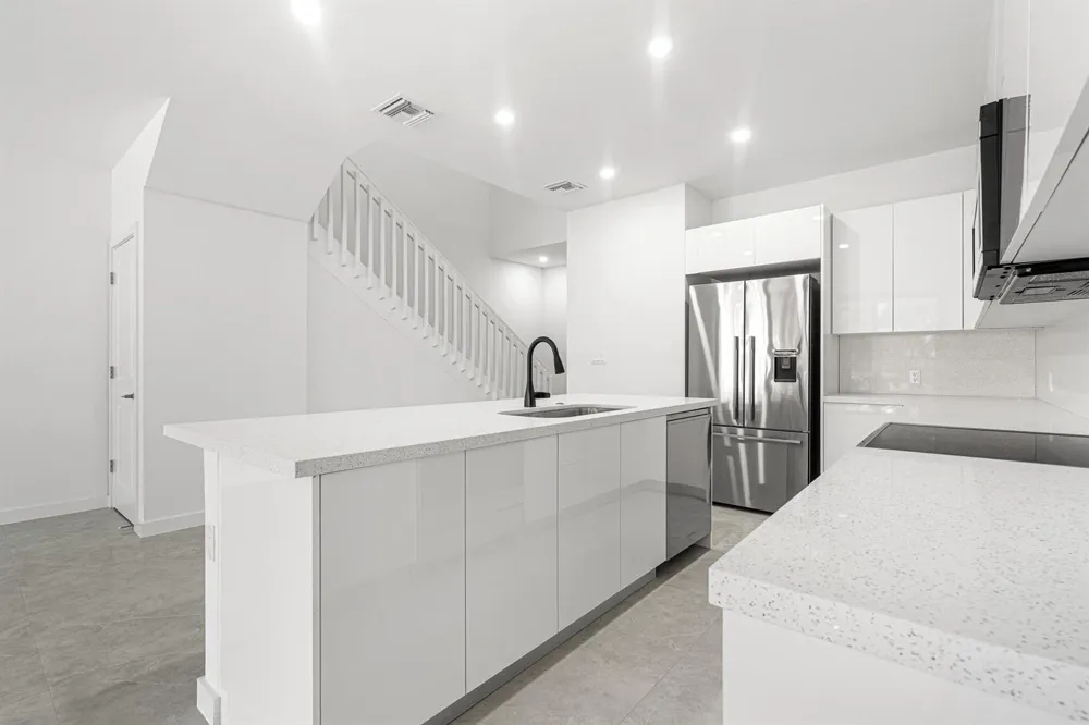 702 CYPRESS GROVE DRIVE #702 Pompano Beach, FL 33069