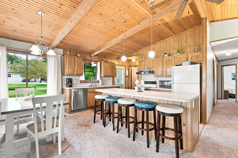 10111 Peppermill Lane Canadian Lakes, MI 49346