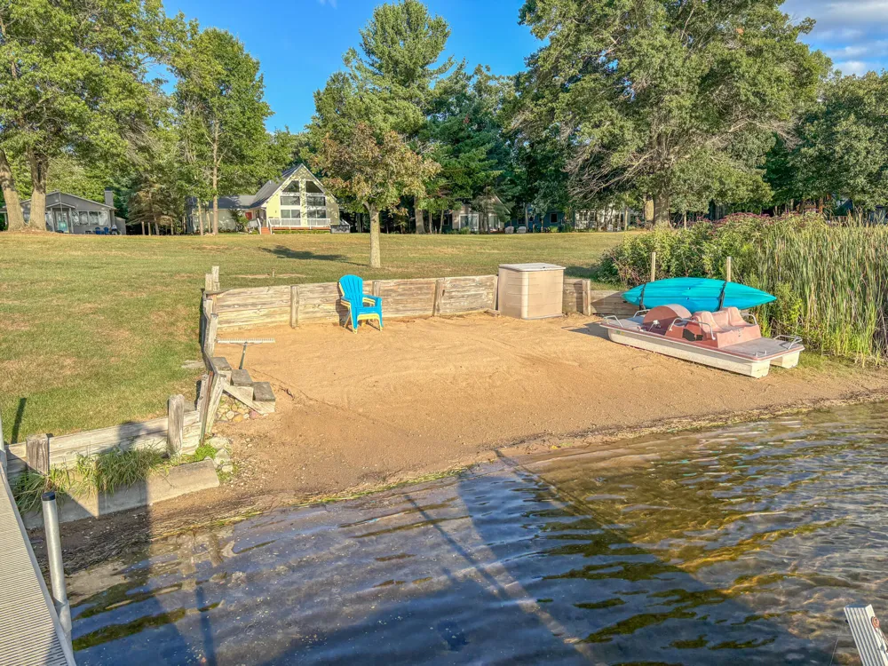 10111 Peppermill Lane Canadian Lakes, MI 49346