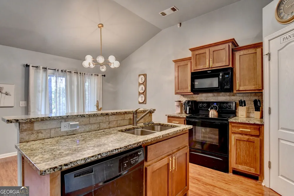 1605 Jessica LN Winder, GA 30680