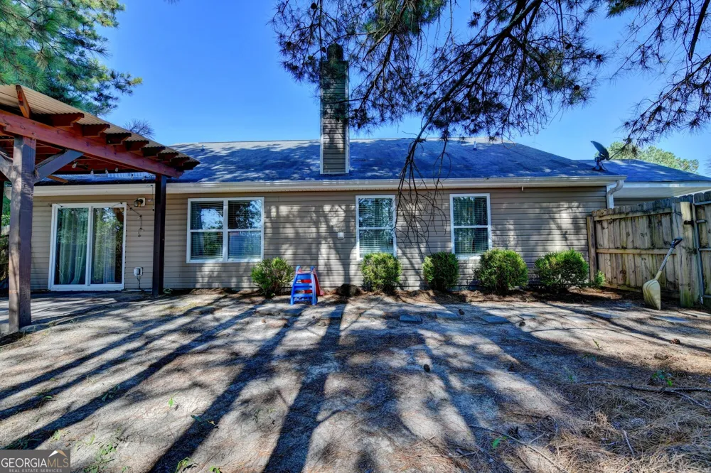 1605 Jessica LN Winder, GA 30680