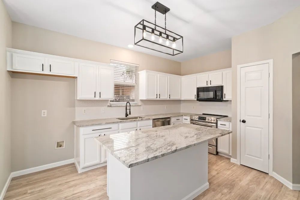 3957 Parkhaven Drive Denton, TX 76210