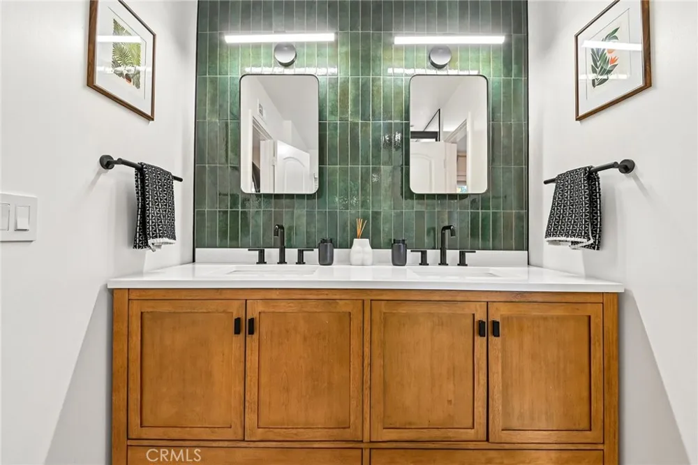 1311 Meyler San Pedro, CA 90731