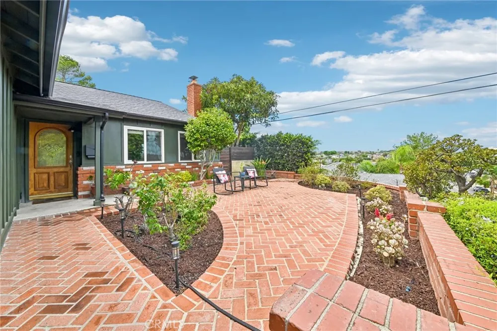 1311 Meyler San Pedro, CA 90731